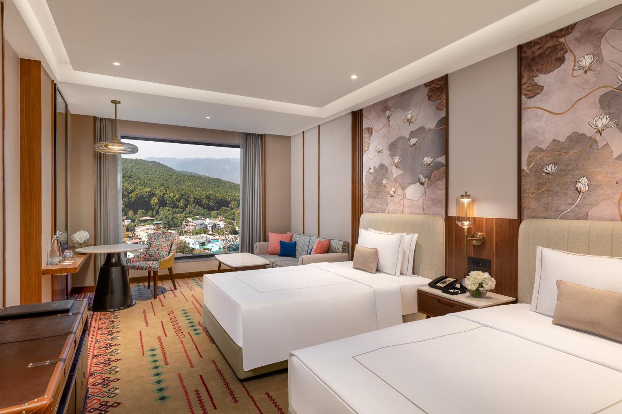 Taj Mussoorie Foothills, Dehradun Hotel Kültér fotó