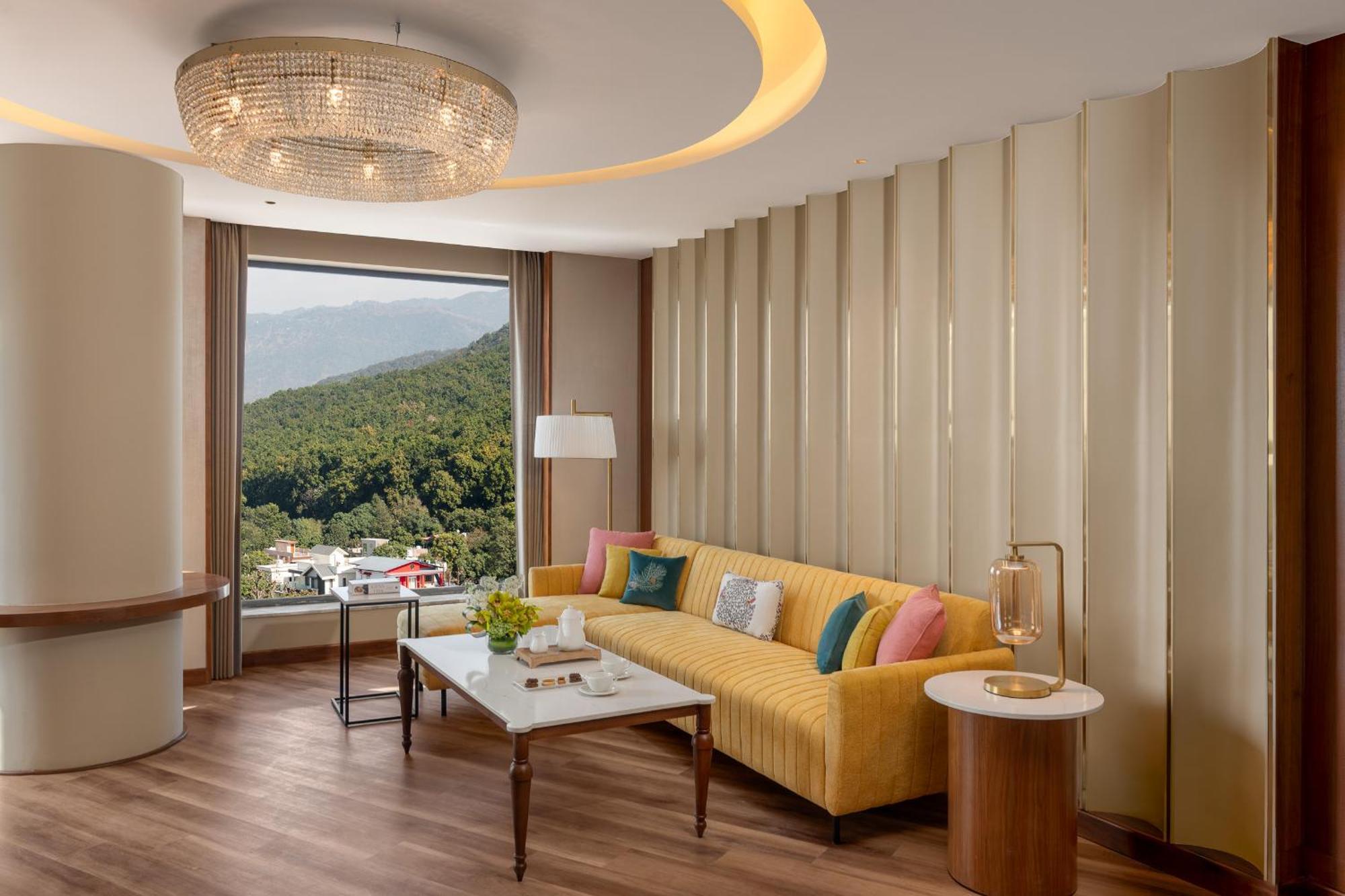 Taj Mussoorie Foothills, Dehradun Hotel Kültér fotó
